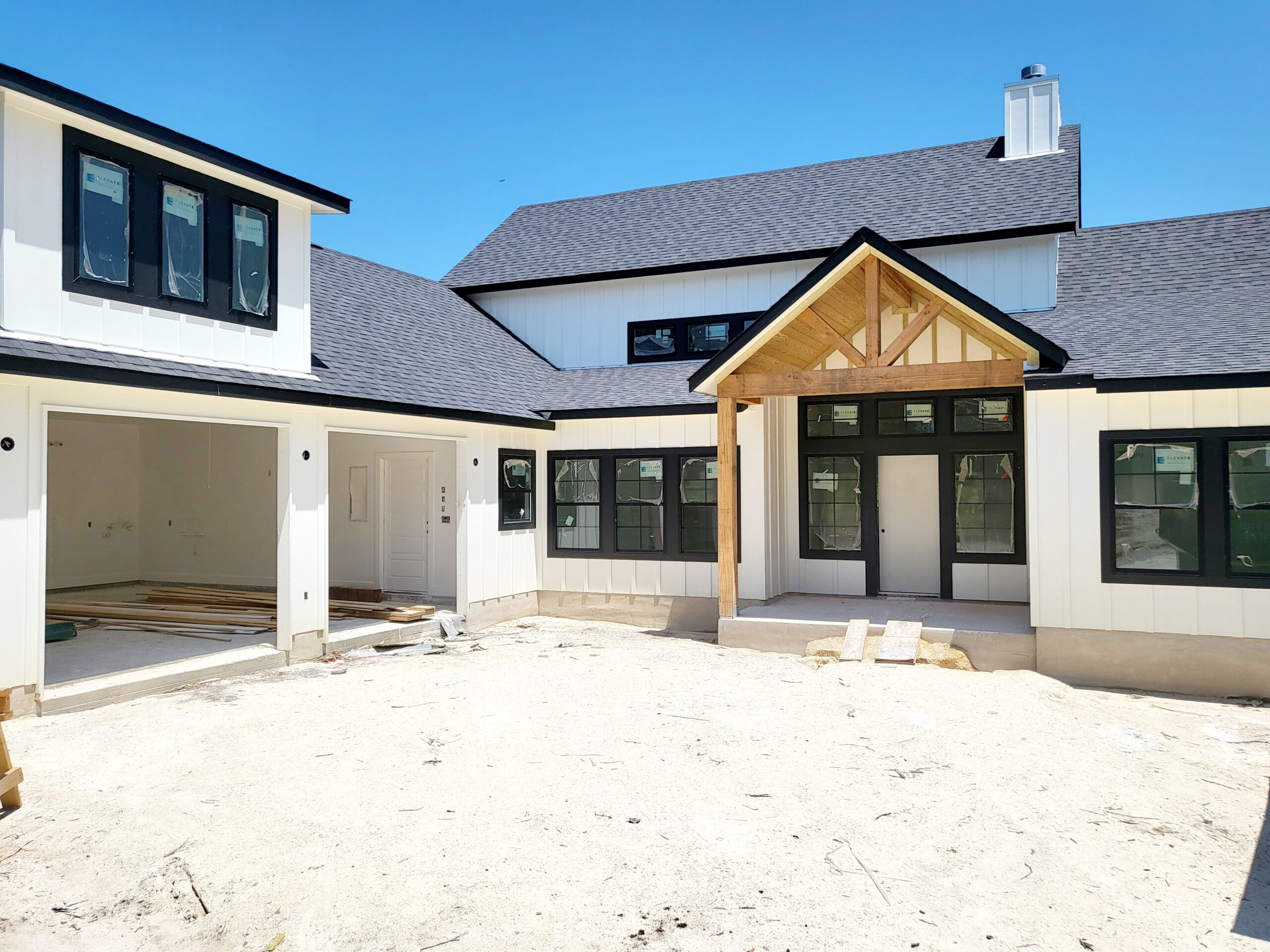 Ridge Point Estates, Bertram,Texas Silverado Signature Homes