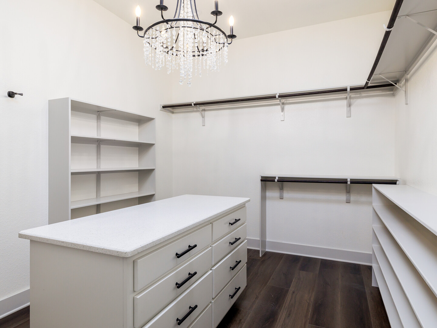 Built-in shelving in Round Rock custom residence